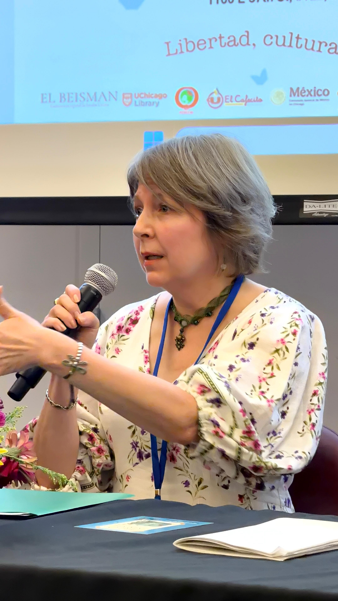 María Luisa speaking
